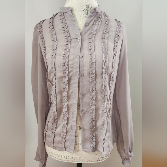 LOFT ruffle grey blouse in size 4 - Picture 4 of 6
